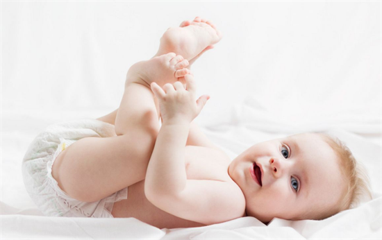 五个月宝宝可以吃什么辅食？营养专家精选适合五个月宝宝的五种辅食！